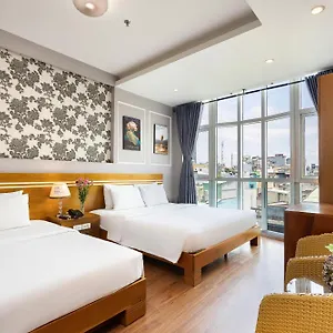 Hotel Lucky Star - Bui Vien Walking Street, Ho Chi Minh City