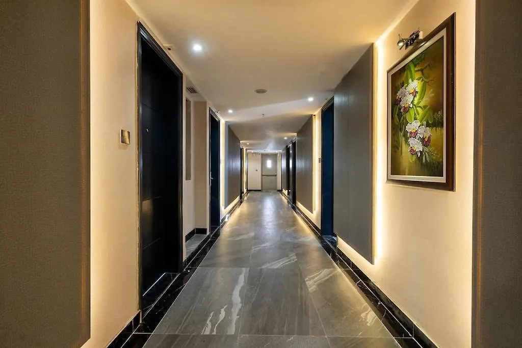 Sunland Riverside Ho Chi Minh City 3*,  Vietnam